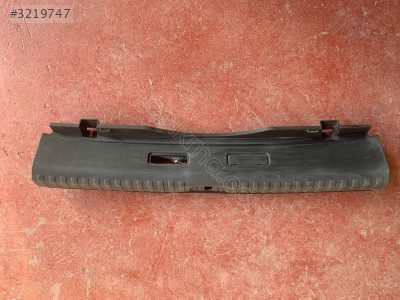 AUDİ A6 ARKA PANEL İÇ KAPLAMASI 4K5863471