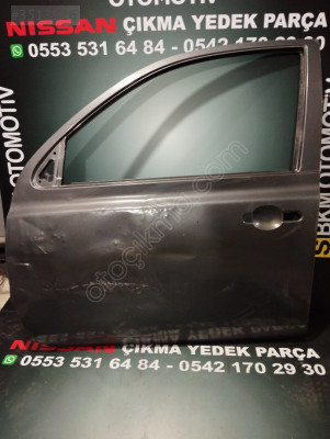Nissan Micra sol ön kapı