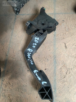 Fiorino gaz pedalı