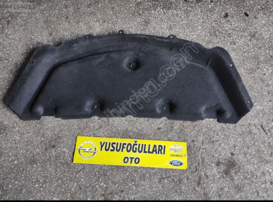 CORSA D KAPUT KECESİ