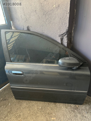 Volvo s80 çıkma sağ ön kapı dolu