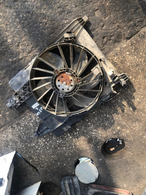 RENAULT MEGANE 2 FAN