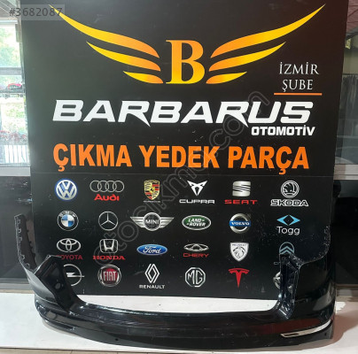 7P5807421 PORSCHE CAYENNE TURBO ARKA TAMPON 2015-18