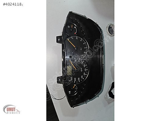 Ford Focus 1 kilometre saati
