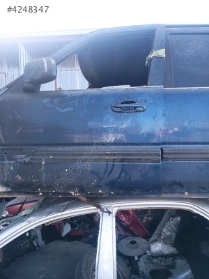 Honda CRV ön sol kapı 98 model
