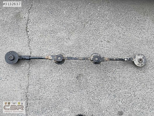 İNFİNİTİ FX35 NİSSAN 350Z ARKA ALT DESTEK BRAKETİ