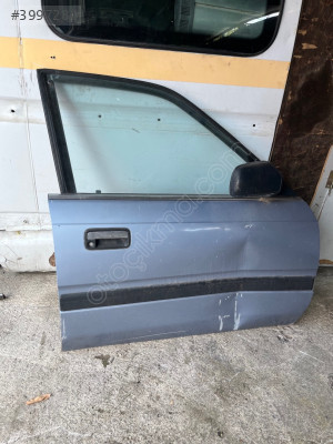 Mazda 626 Sağ Ön Kapı