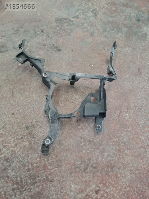 RENAULT MEGANE4 KADJAR DUSTER EKSANTRİK KAYIŞ KAPAĞI 135020211R