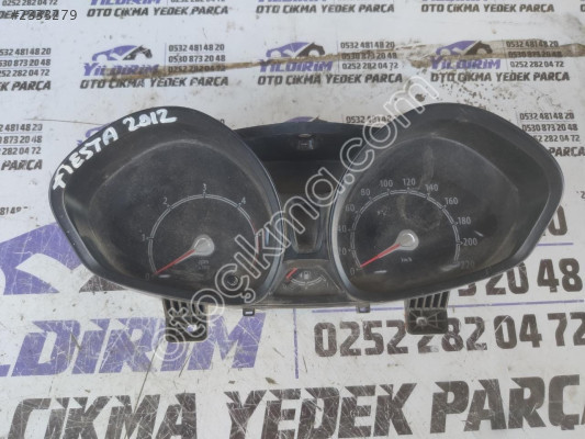 FORD FİESTA 12 KM SAATİ