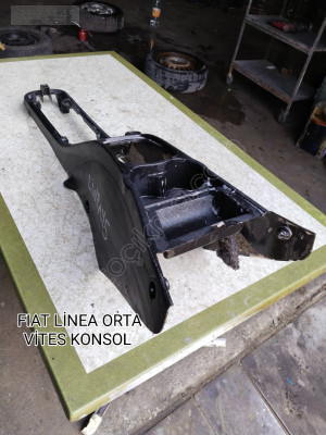 FİAT LİNEA ORJİNAL ORTA VİTES KONSOL