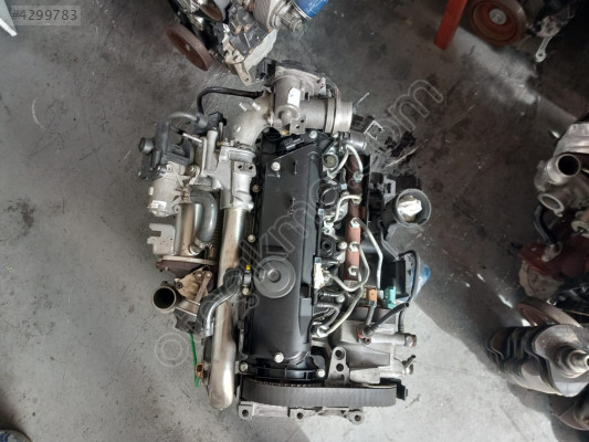 Dacia sandero 1.5 dci 90 lık motor