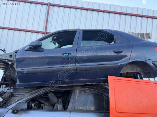 Citroen Xsara sol arka kapı