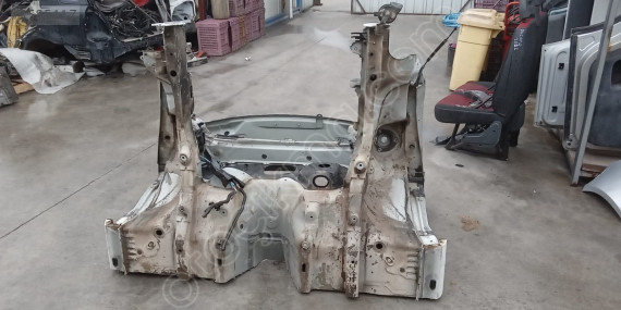 volkswagen caddy 2015 kesme ön çeyrek/podye (son fiyat)