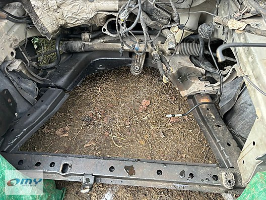 RENAULT CLİO 3 ÖN PANEL , TAMPON DEMİRİ , RADYATÖR ALT DEMİRİ