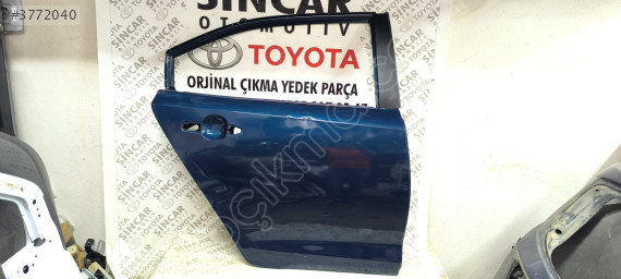 TOYOTA COROLLA 2019 2025 SAĞ ARKA KAPI ÇIKMA ORJİNAL