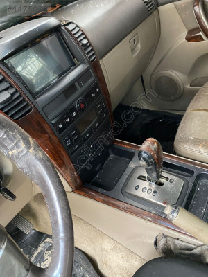KİA SORENTO  ( 2005 - 06 ) ORTA KONSOL ORJINAL ÇIKMA