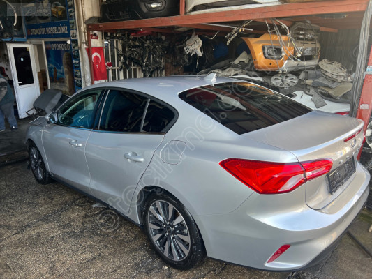 Ford focus mk4.5 sol ön arka kapilar 2019 2023 uyumlu