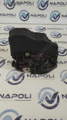 7036167 BMW 525İ SOL ÖN KAPI KİLİDİ