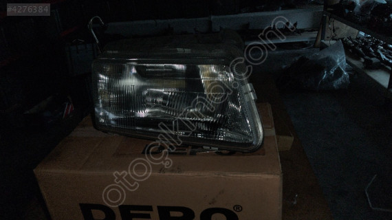 AUDİ A4 SIFIR SAĞ FAR