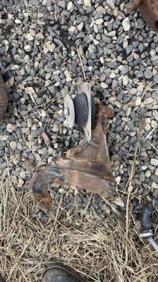 Mahindra motor takozu