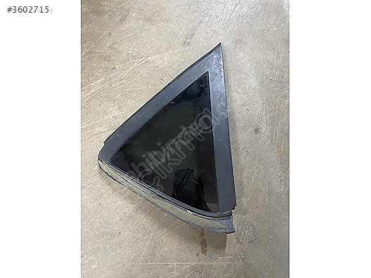 FORD FİESTA KELEBEK CAM