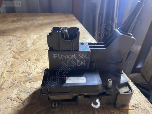 Ford FUSİON sol ön kapı kilidi