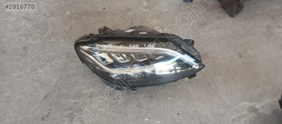 MERCEDES C200 W205 SAĞ FAR