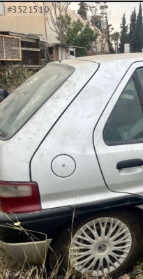 Citroen Saxo Sağ arka Çamurluk