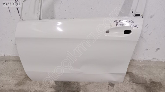 B150 mersedes sol on kapi