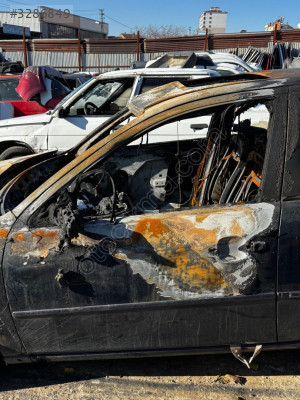 2004 ford mondeo sol ön kapı hafif yanık