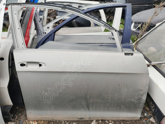 VW GOLF 7 SAĞ ÖN KAPI