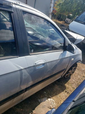 HYUNDAİ GETZ ÇIKMA SAĞ ÖN DOLU KAPI
