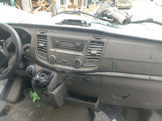 Ford Transit Ön Göğüs Ve Parçaları