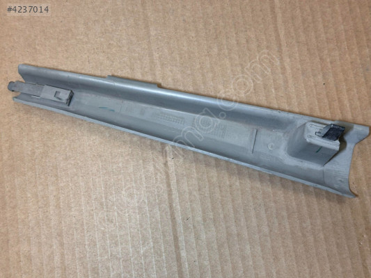 AUDİ A6 05-11 ÖN GÖĞÜS YAN ÇITASI SAĞ GRİ 4F0868204A E59