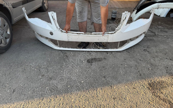 2015/2020 SKODA SÜPERB BEYAZ ÖN TAMPON ORJINAL