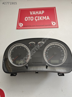 1JD 920826 GOLF 4 VE BORA GÜMÜŞ KADRAN GÖSTERGE SAATİ