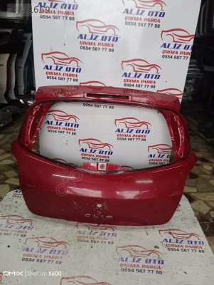 Renault Clio 3 bagaj kapağı