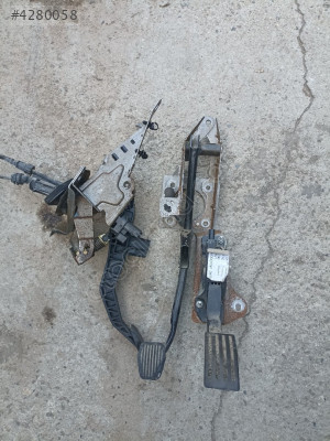 Ford Focus 3 Pedal Seti