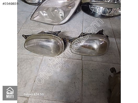Opel Combo Sağ-Sol Far Çıkma