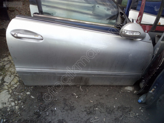 Mercedes clk sağ ön kapı