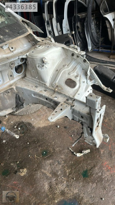 RENAULT MEGANE 4 SOL ÇEYREK ŞASİ KILIÇ SACI BURSA MG