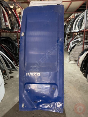 İVECO DAİLY SOL BAGAJ KAPAK