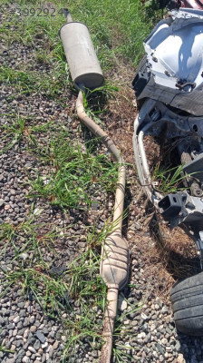 Megane 1 egzoz orjinal yedek parça