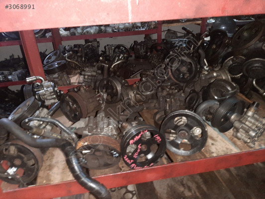 TOYOTA YARİS 1.3 ÇIKMA ORJİNAL DİREKSİYON POMPASI