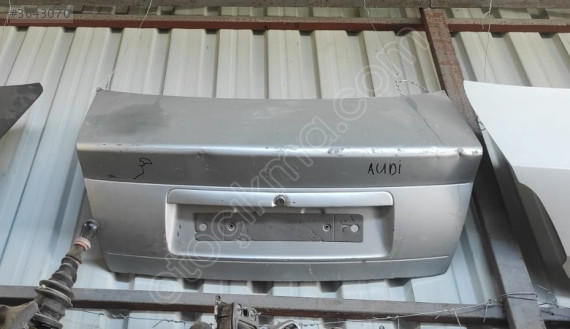 AUDİ A4 (8D2,B5) BAGAJ KAPAGI CIKMA