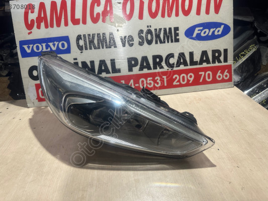 Focus mercekli sağ far 2015-2018