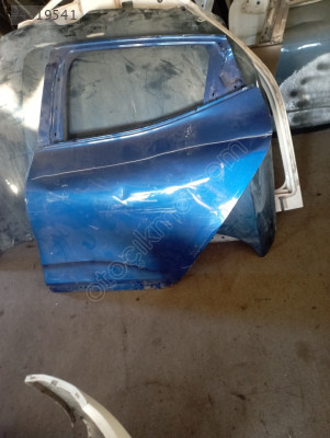 2025 model clio sol arka kapi