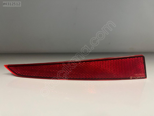 SKODA FABİA ARKA SOL REFLEKTÖR ORJİNAL 2022)