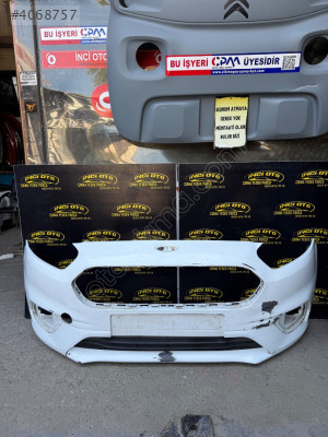 2023 Ford Courier Ön Tampon Çıkma Orjinal