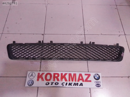 MERCEDES CLA W117 ÖN TAMPON IZGARASI